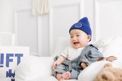 临沧宝宝吃奶蹬腿烦躁扭动 临沧宝宝吃奶蹬腿烦躁扭动